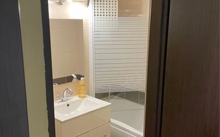 Apartament 3 camere Sagului bloc turn - Poză 10