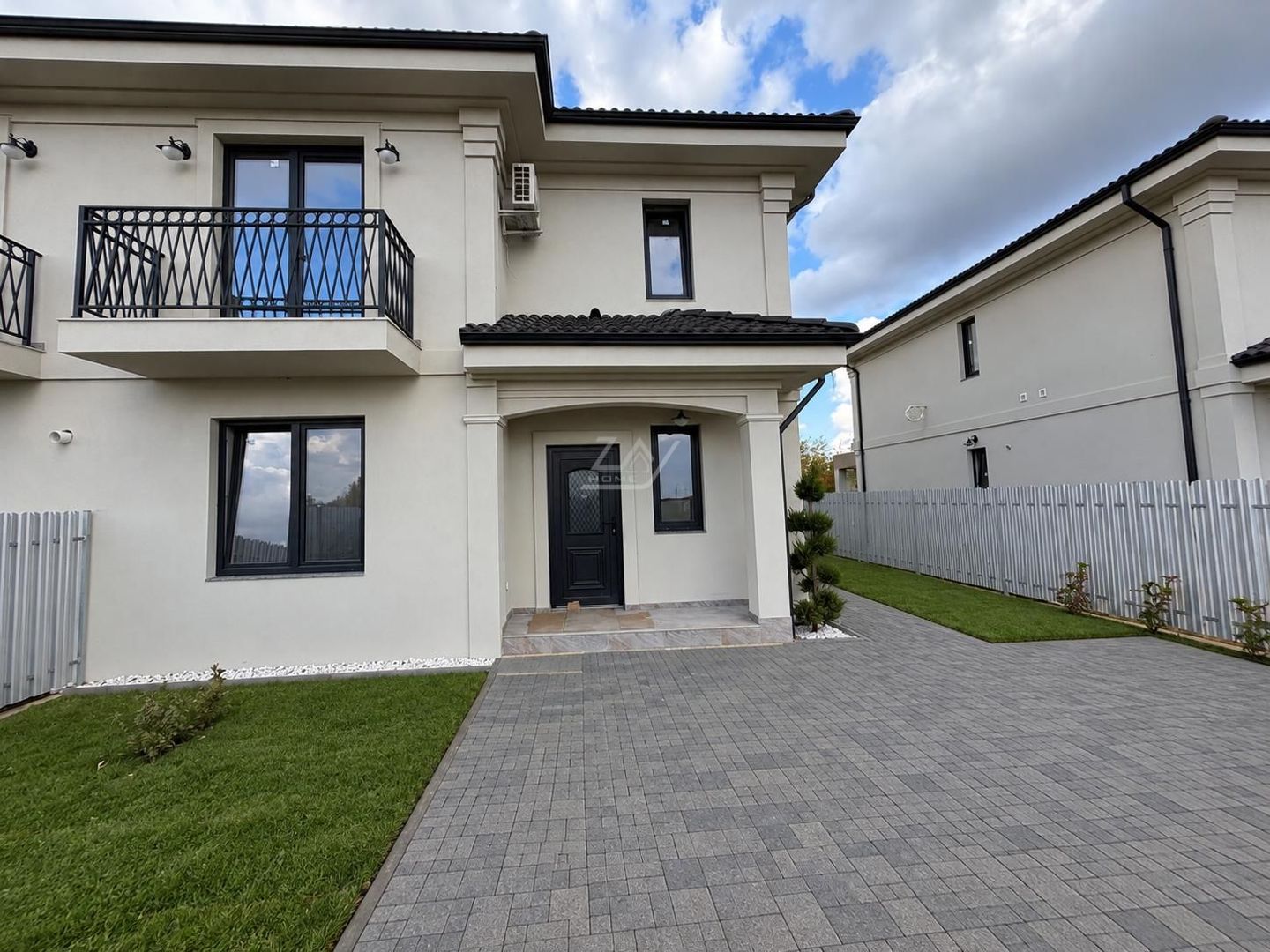 Duplex cu 5 camere - 3 bai. Finisaje Premium. Toate utilitatile. Asfalt. - Poză 2