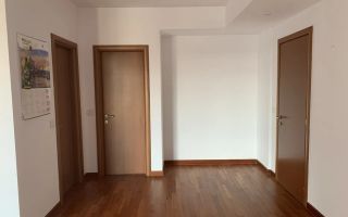 2 Apartamente Alăturate – Ideal Locuință + Birou / Investiție / Spațiu Mixt - Poză 5