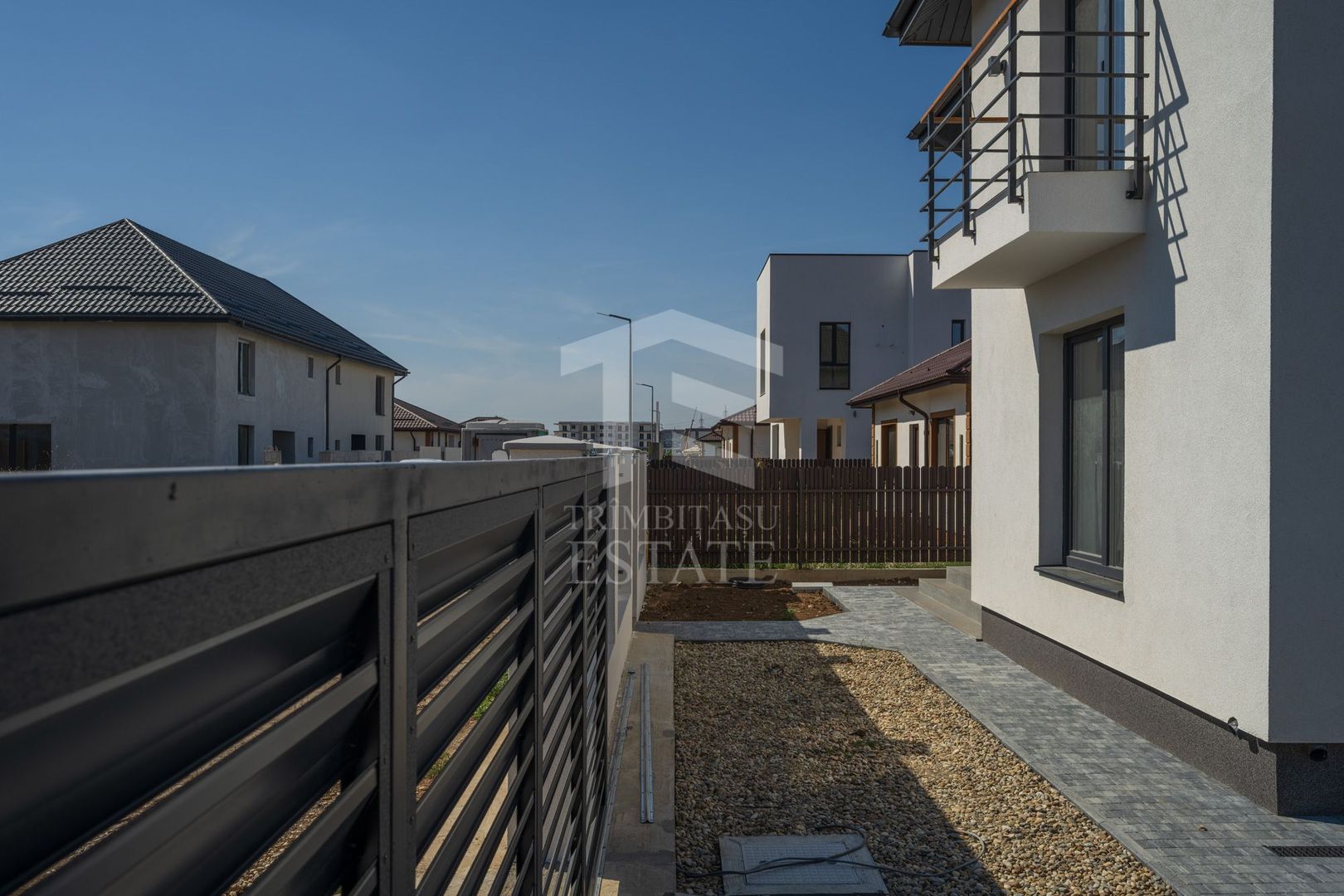 Vila Individuala superba  Finalizata  Fundeni Dobroesti Lot 304 mp - Poză 31