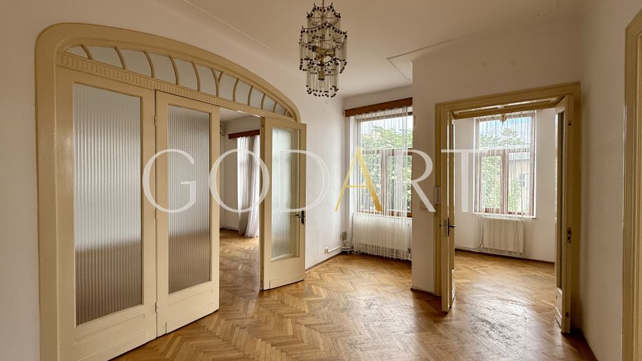 Apartament in vila interbelica | singur pe etaj - Poză 3