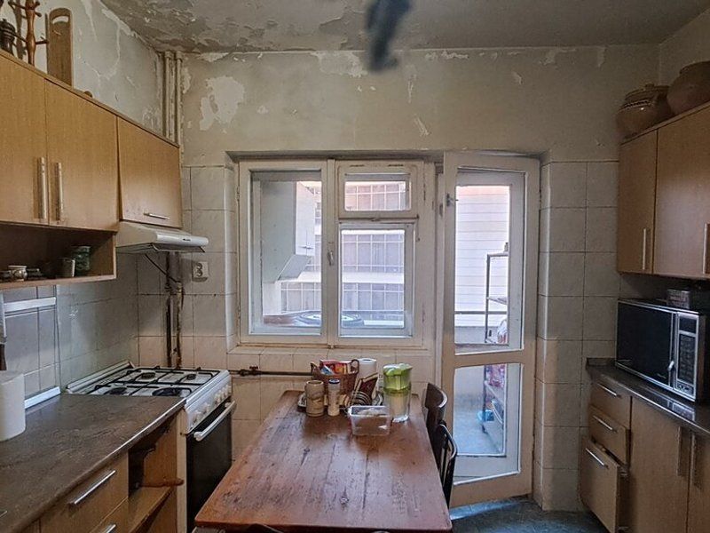 4 camere | 137 mp | Matei Voievod - Poză 16