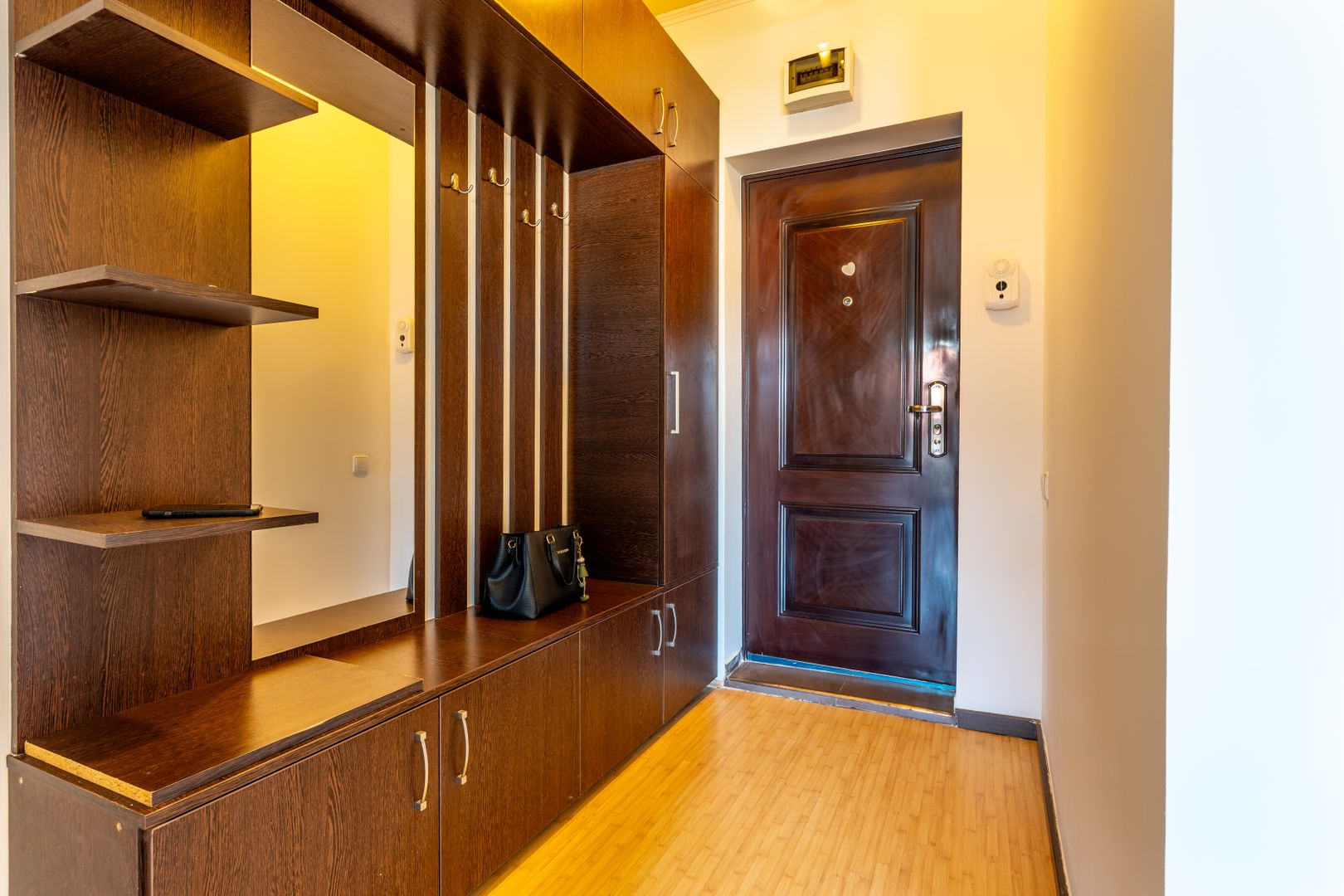 Apartament cu 2 camere, 53MP, Garaj, Boxa, Comision 0% - Poză 12