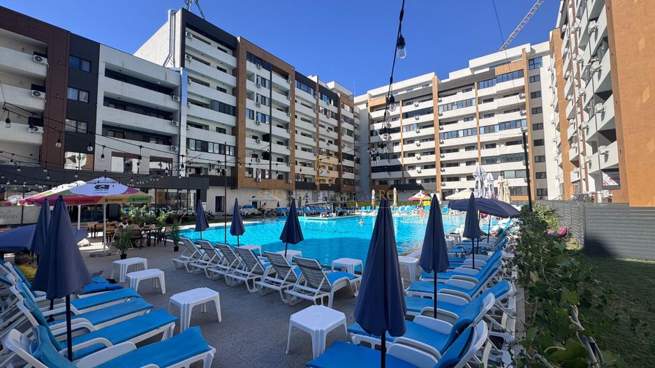 Apartament cu o camera, piscina exterioara, metrou Berceni - Poză 1