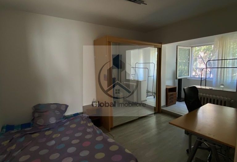 Apartament 3 camere Militari (zona Apusului) - Poză 1