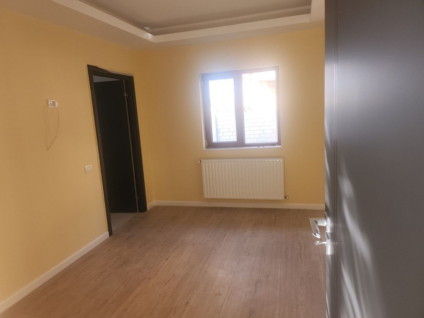 Casă spațioasă de închiriat în Clinceni, 120 mp + curte 535 mp - Poză 11