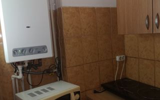 Garsonieră de închiriat în cartierul Tudor Vladimirescu, lângă Iulius Mall - Poză 3