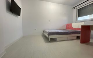 Apartament 3 camere - Balcon cu priveliște de vis - Poză 6