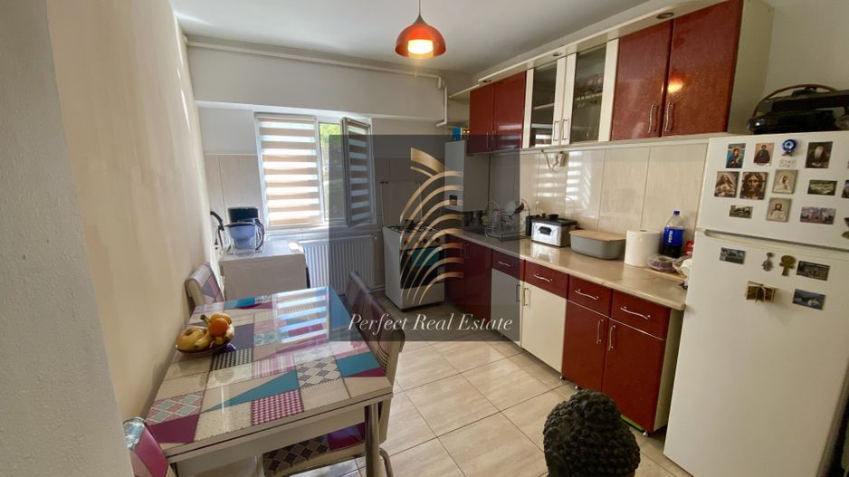 Apartament 3 camere decomandat zona Dacia - Poză 12