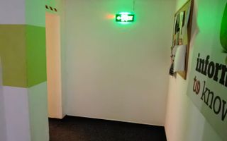 Spatii birouri/servicii - Poză 45