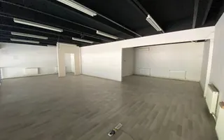 Spatiu comercial cu parcare - Poză 12
