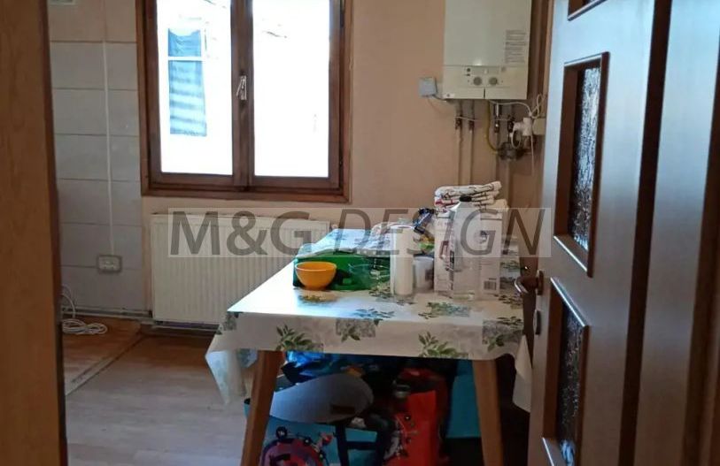Apartment 3 camere decomandat zona Bucovina - Poză 3