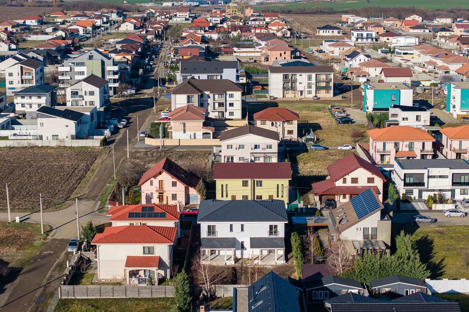 Duplex nou deosebit - despartit prin camera tehnica | Curte amenajata - Poză 18