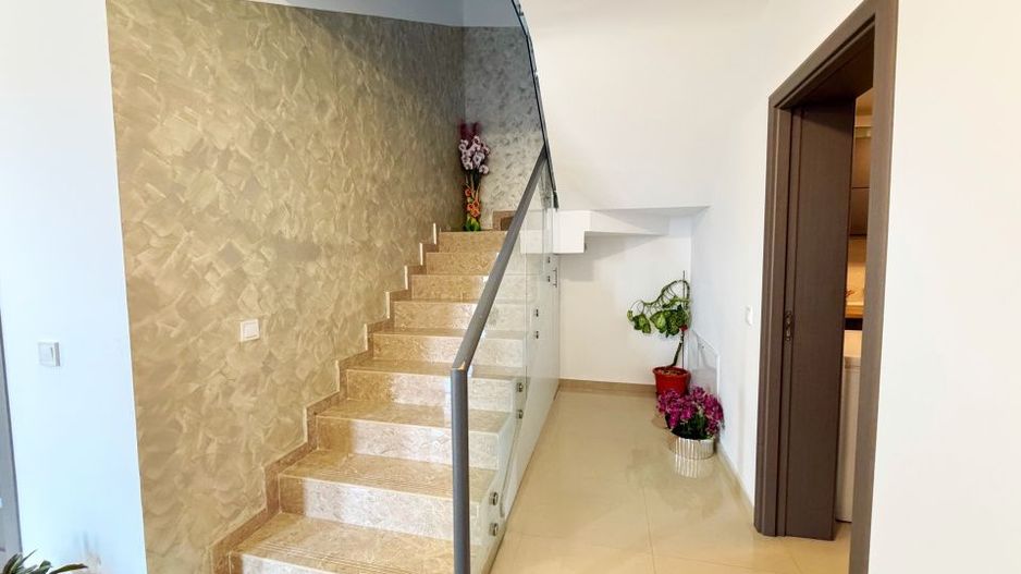 Casa spatioasa 5 camere Trivale - Clasa energetic A - Poză 23