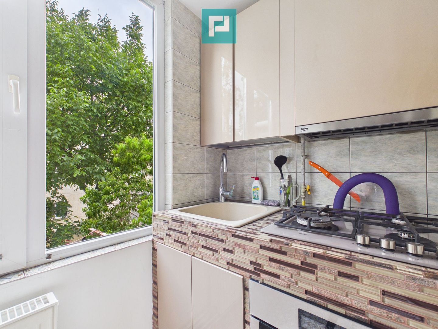 Apartament 3 camere în zona Alfa, Arad - Poză 6