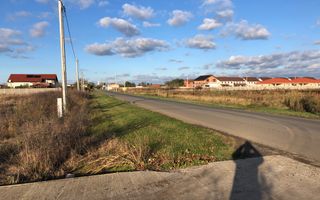 Teren Covaci-770-1540 mp la asfalt - Poză 1