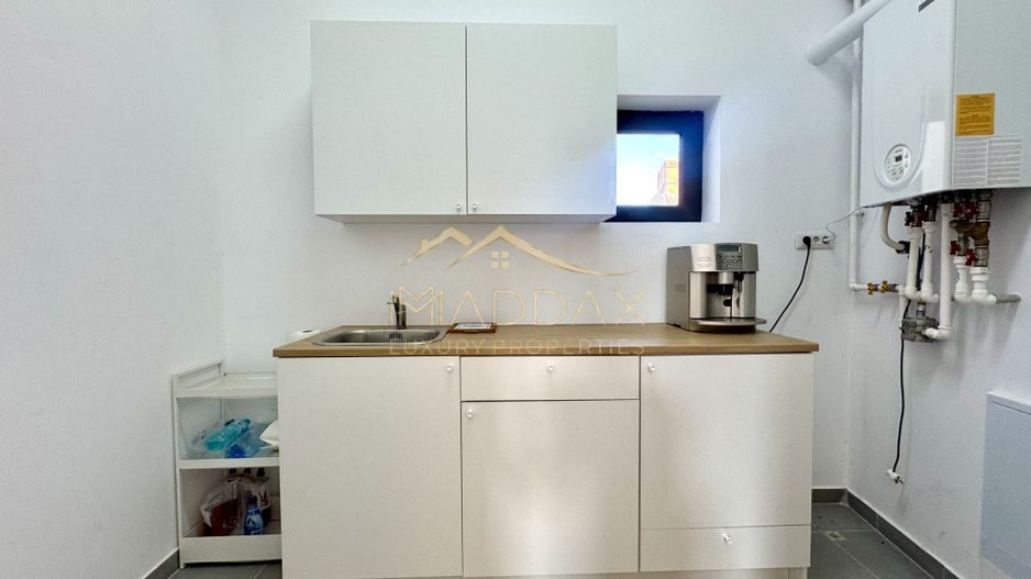 Spatiu de birouri *3 camere* / Cladire Istorica stil Brancovenesc / Universitate - Poză 22