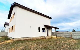 Se vinde duplex modern cu 3 camere  plus teren in Giroc ,zona linistita. - Poză 3