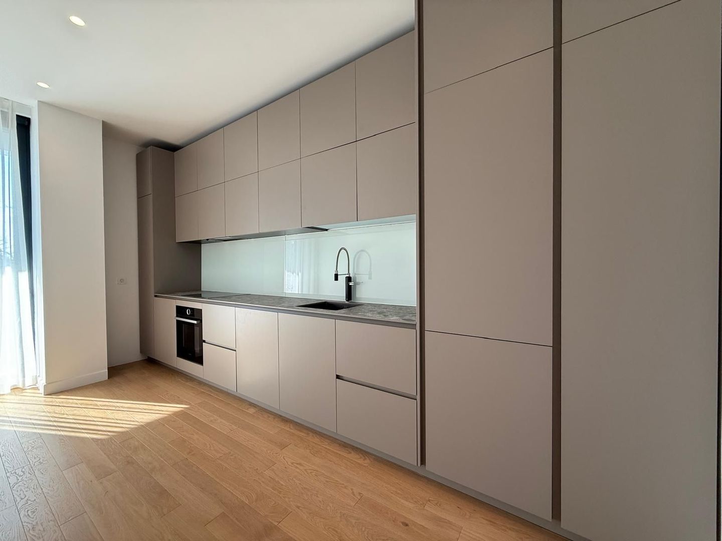 ONE RAHMANINOV | 4 rooms | 200sqm | FLOREASCA - Poză 9