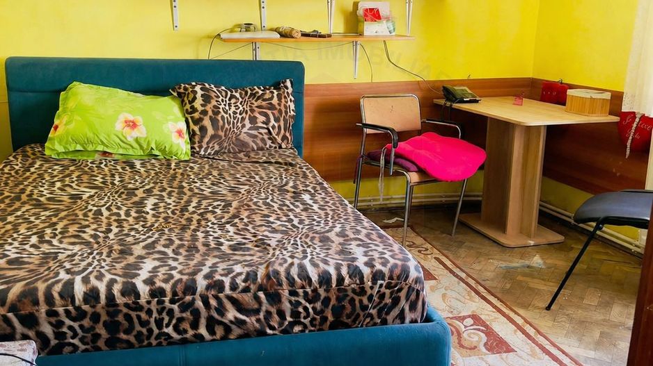 Apartament 2 camere, Faleza (P-uri)  Etaj 3, Vedere la Dunăre, Galati - Poză 1