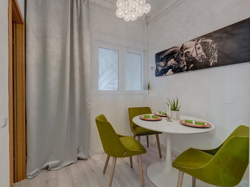 Apartament langa Cismigiu mobilat si utilat nou - Poză 13