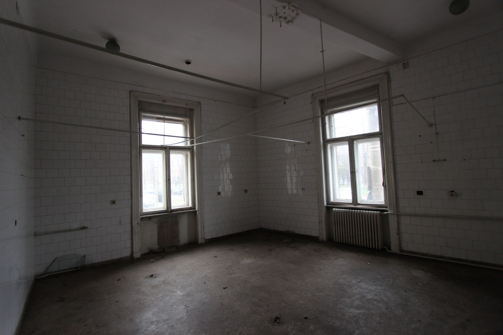 Imobil pretabil cladire de birouri, clinica medicala - Central - Poză 14