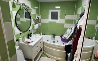 De vânzare apartament 3 camere – zona Stejari - Poză 8