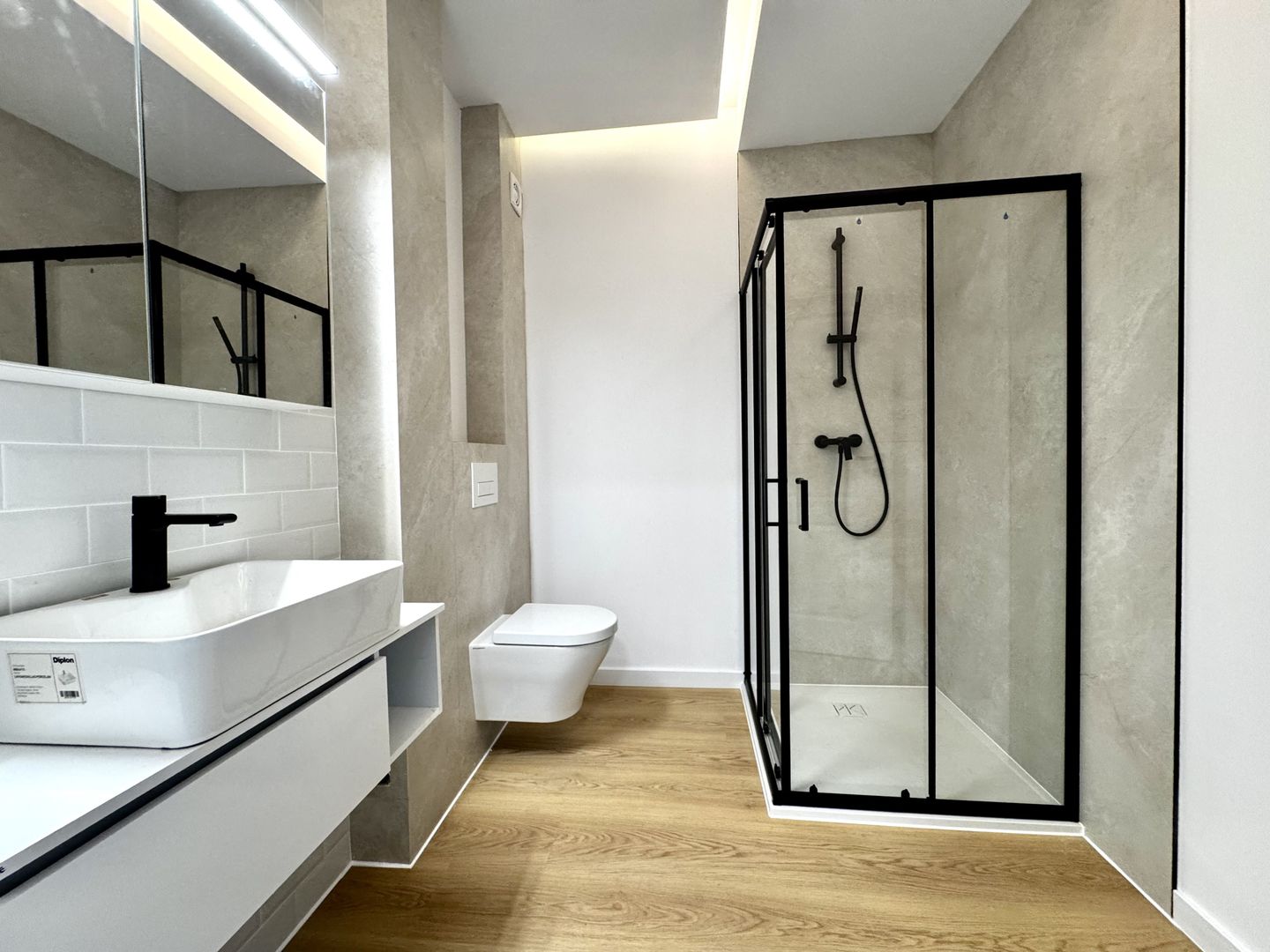 Apartament elegant si sustenabil, prima închiriere, in zona Cetății - Poză 8