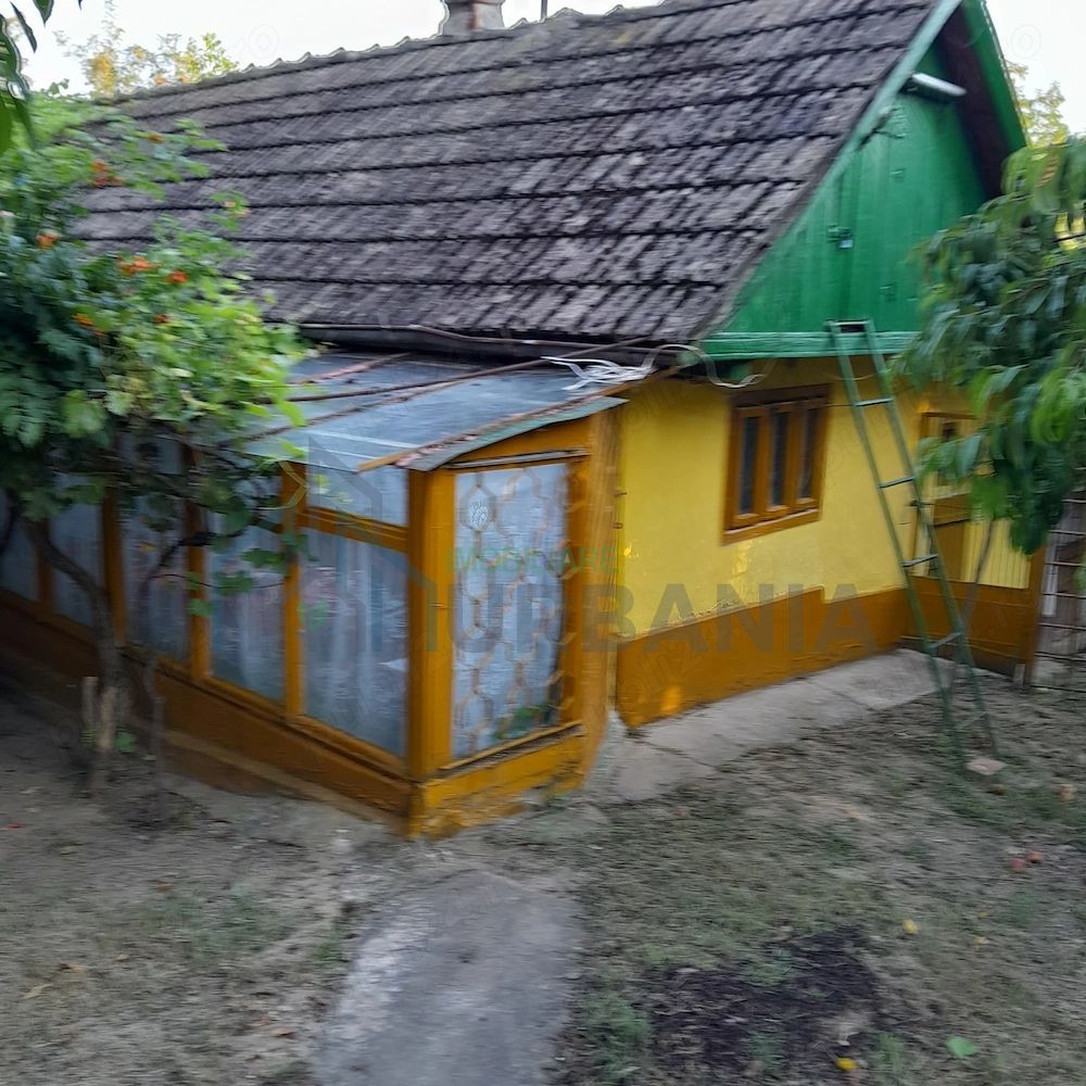 Gospodărie țărănească de vânzare cu 2 case și teren 6.700 mp, Cozia, jud. Iași - Poză 2