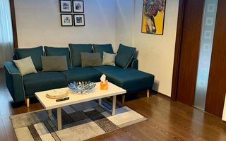 Apartament cu 4 camere cu vedere spre cris - Poză 1