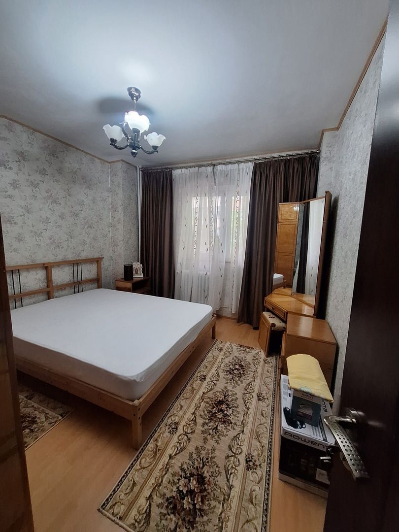 Apartament 3 camere de inchiriat - Poză 3