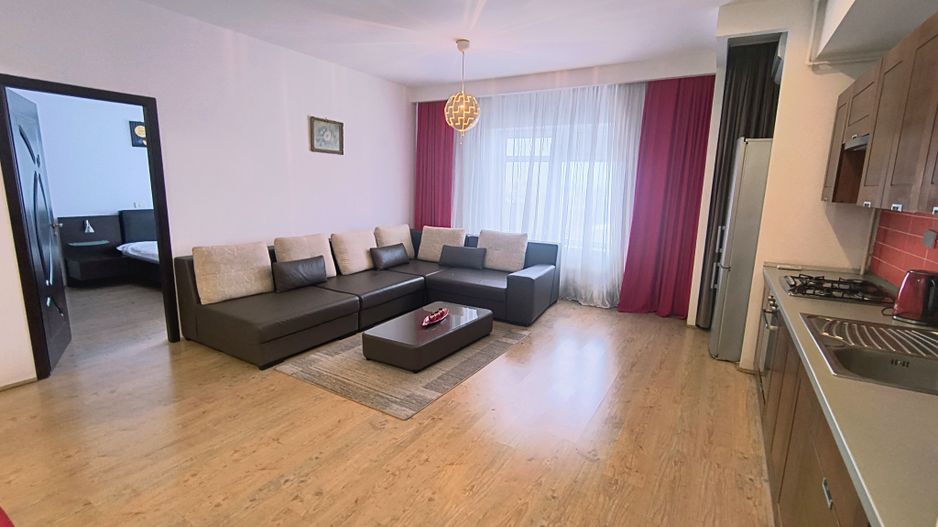 Phoenicia- Piața Alba Iulia- Bd Unirii - Poză 2