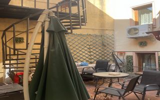 Dacia-Armeneasca I Doua case in aceeasi curte - Poză 5