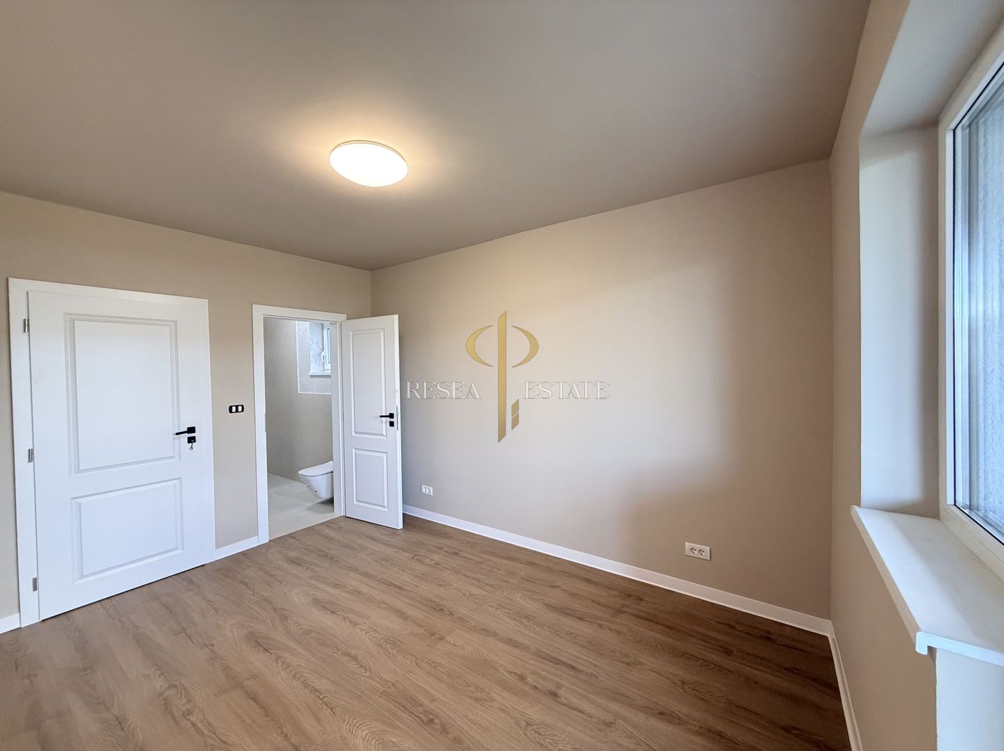 COMISION 0%| Duplex 4 camere - Dressing| 130 mp| Giroc - Poză 3