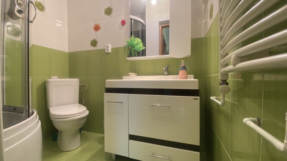 Oaza de liniste si verdeata! Vanzare casa cu 5 camere in Pucioasa - Poză 28