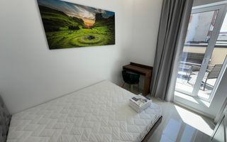 Apartament cu 2 camere, 52mp, terasa 20mp, parcare, lux, Zona Vivat Residence - Poză 7