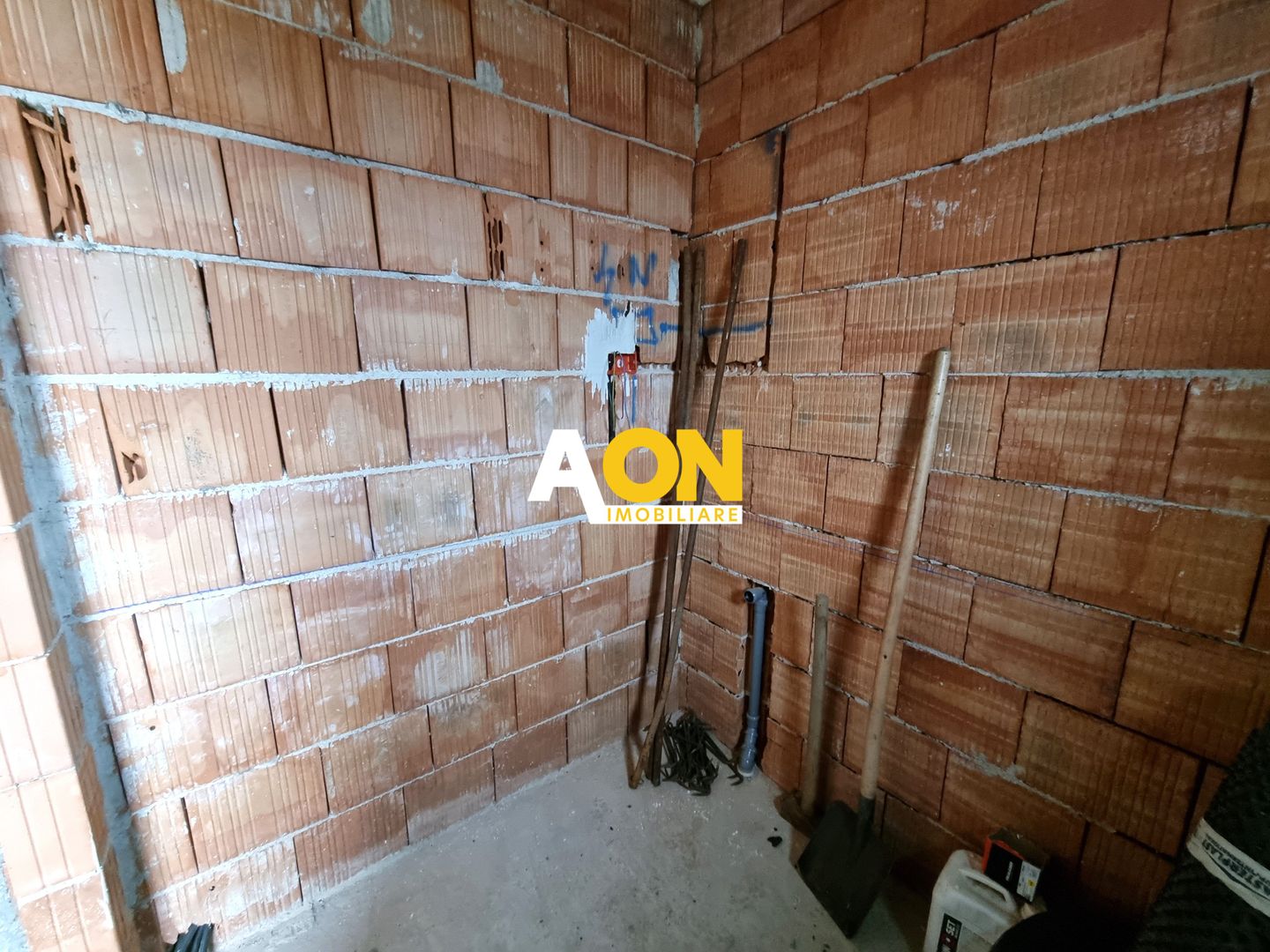 De vanzare 1/2 duplex, 4 camere, 224mp teren, Orizont - Poză 6