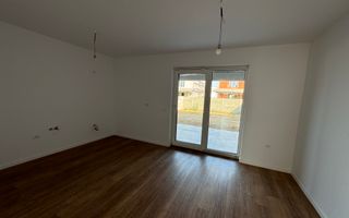 Bucovăț-Duplex P+E-4 Camere - Poză 22