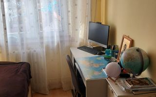 Apartament 3 Camere/Decomandat/ Toma Cozma! - Poză 2