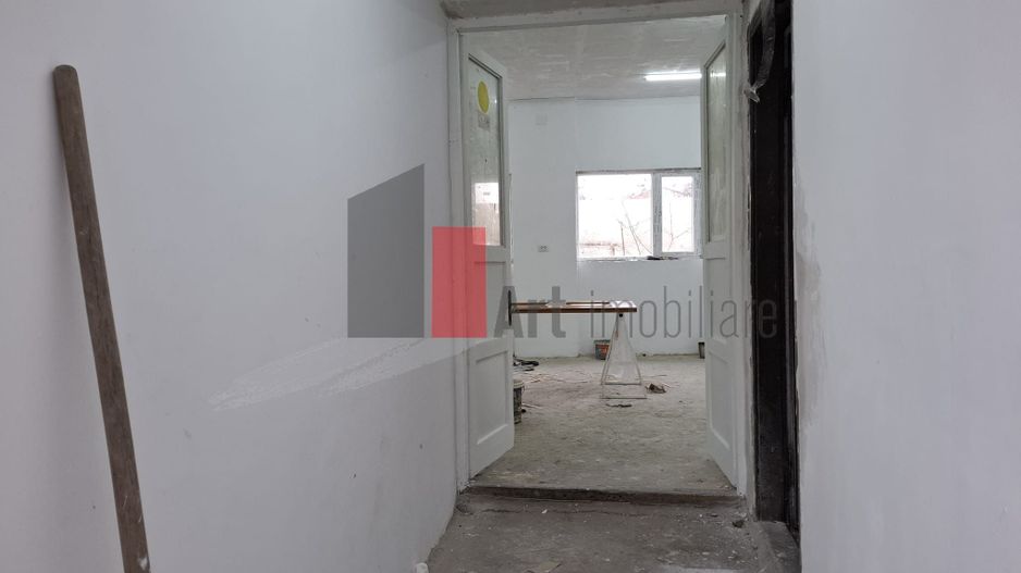 Spatiul "MADANON" , pozitie accesibila, parter - Poză 7