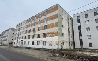 BLOC DE GARSONIERE P+4 SUPRAFAȚĂ UTILĂ 2135MP TEREN 2967 MP CĂMPULUNG - Poză 27