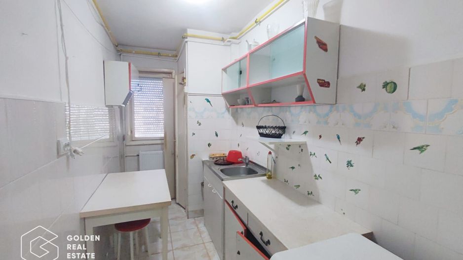 Apartment 2 camere, centrala proprie, zona Vlaicu - Poză 3