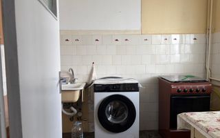 Apartament luminos cu doua camere, 1 mai - Poză 10