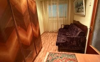 ✨De închiriat 3 camere, Micro 14, 300 Euro/luna - Poză 8