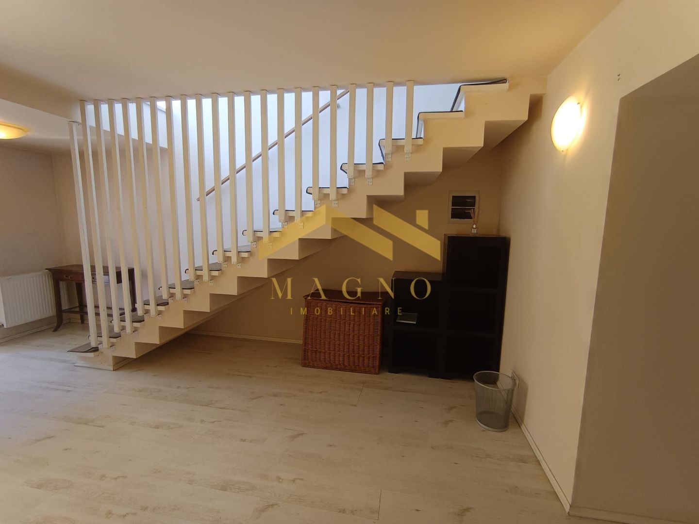 CASA SPATIOASA CU 4 CAMERE CARTIER GRADISTE - Poză 18