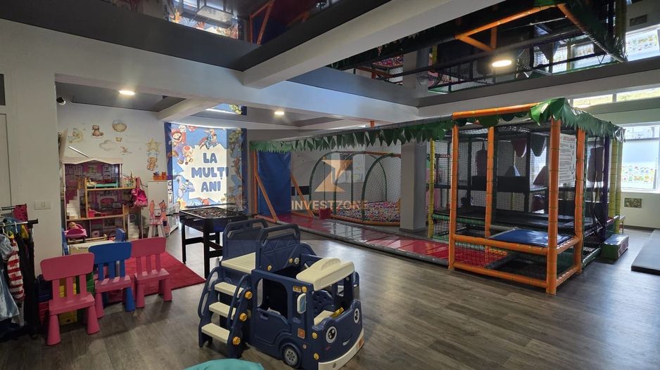 Restaurant si Centru de Evenimente la Cheie, cu piscina Loc. Premium - Poză 27