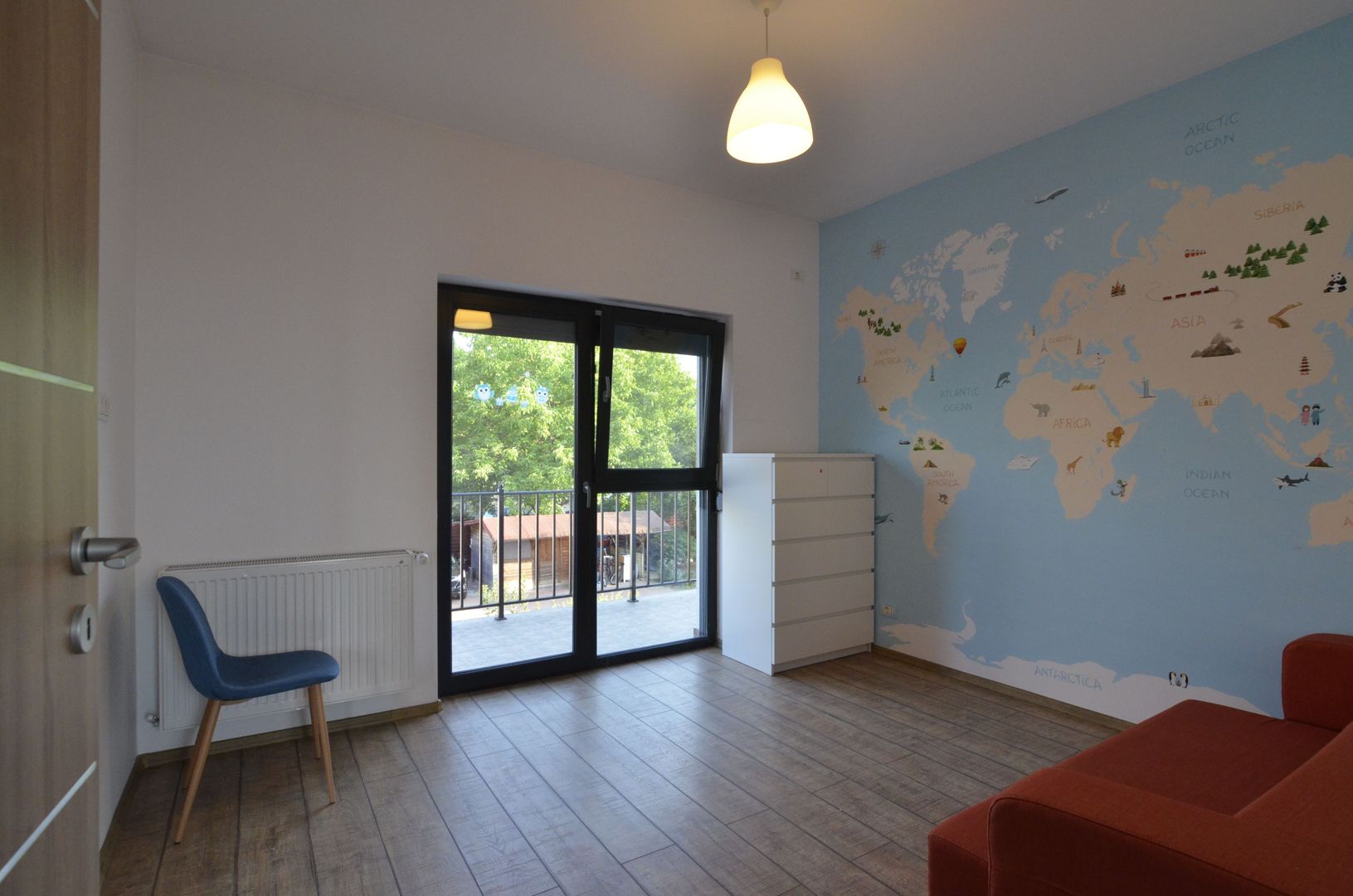 Inchiriem vila spatioasa singur in curte zona Tunari - Poză 20