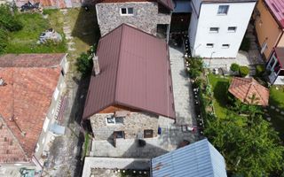 Apartament tip casă la curte, lângă pădure – Zărnești - Poză 4