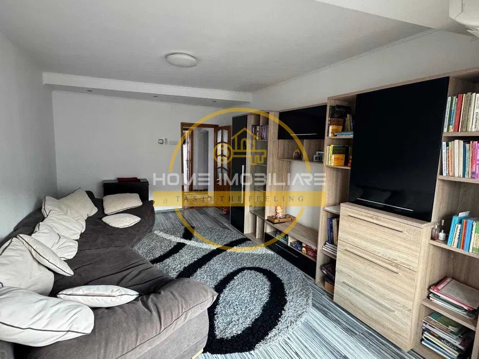 Apartament cu 3 camere / 72 mp/ zona Alexandru cel Bun - Poză 2