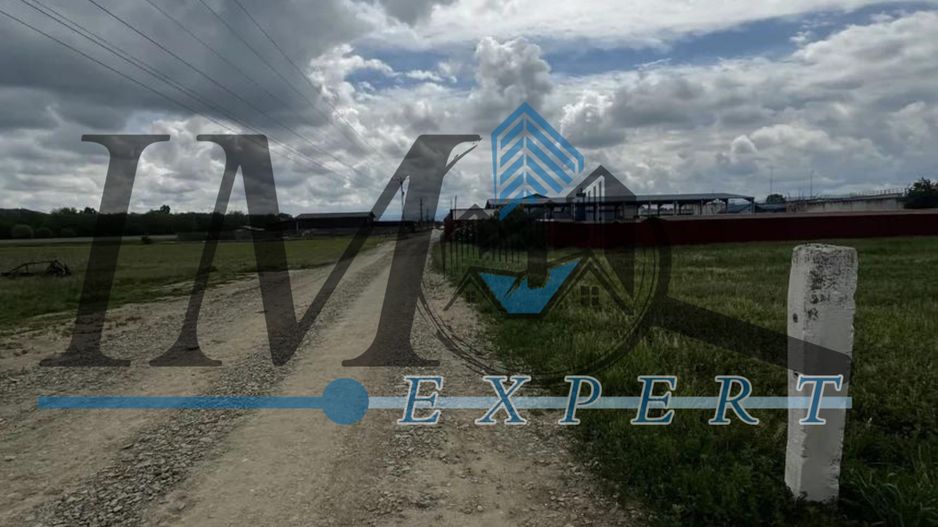 Teren de vânzare in Lancram cu toate utilitățile - Poză 5